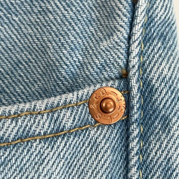 Levi's Premium Women 501 Original Button Fly Cropped Jeans 31x28 Blue NWT - Picture 2 of 15